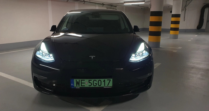 Tesla Model 3 cena 154900 przebieg: 56000, rok produkcji 2021 z Trzcianka małe 191